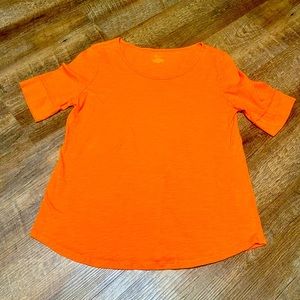 C EST. 1946 Medium orange tee
